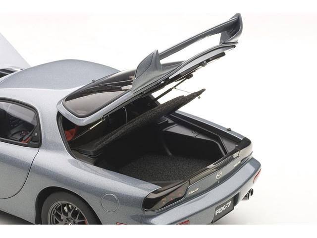 Titanium Grey Metallic 1/18 Diecast Car Model X94439