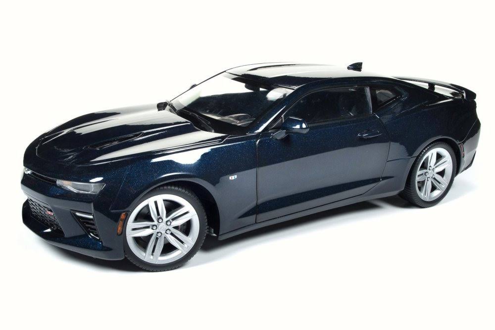 1/18 Scale Diecast Model Car D622642