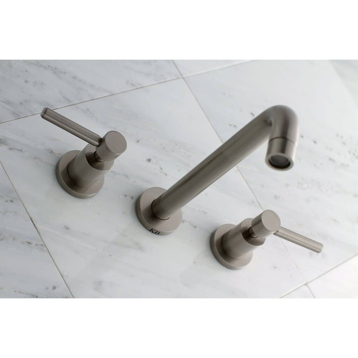 Polished Brass Wall Mount Roman Tub Faucet L77718
