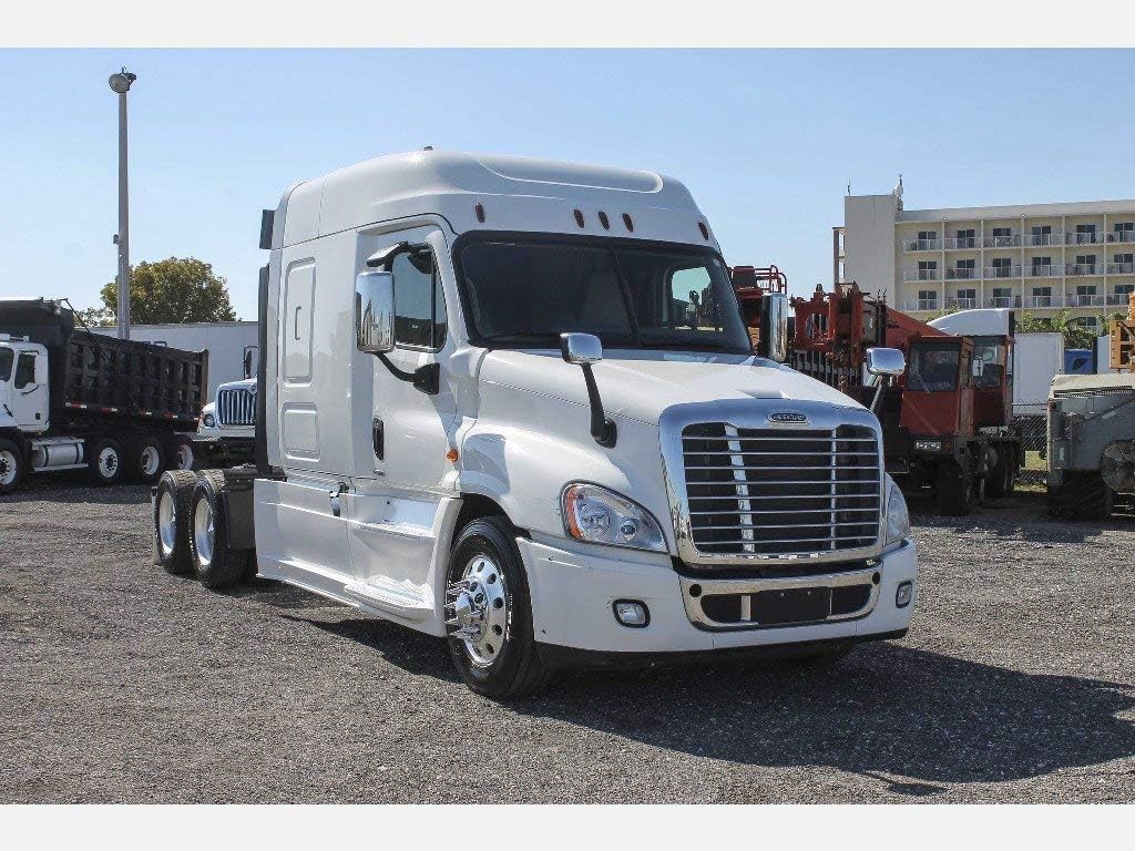 Black Hood Mirror Pair for Freightliner Cascadia N769567