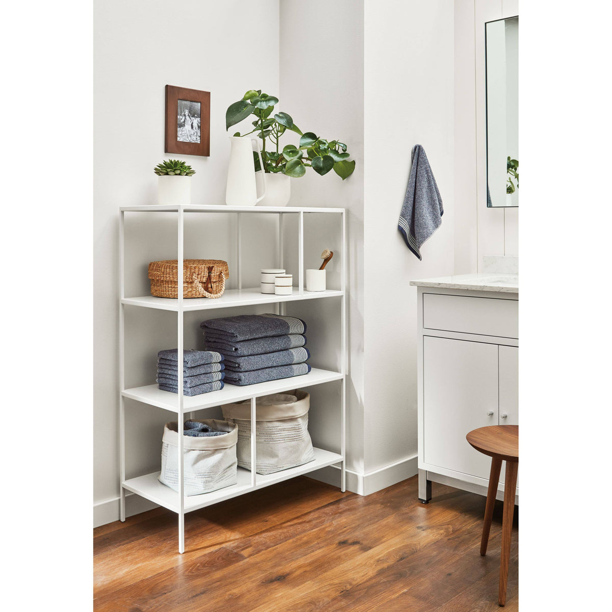 Graphite Bookcase I888