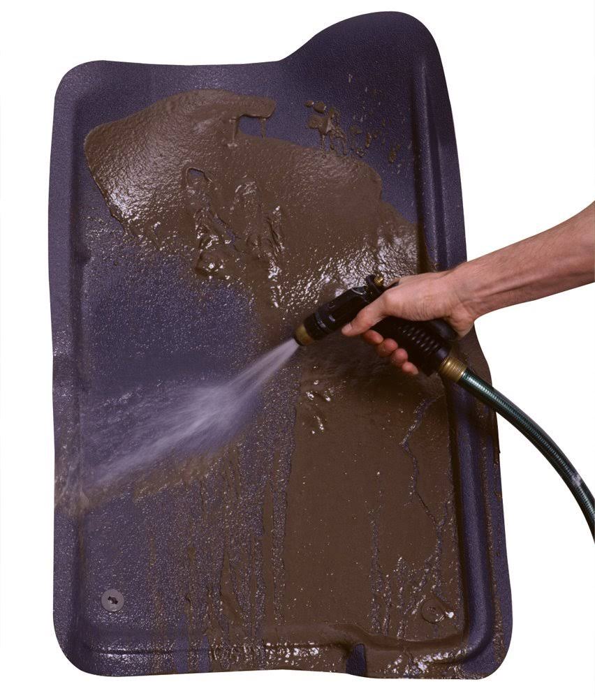 Black Front Floor Mat O68446