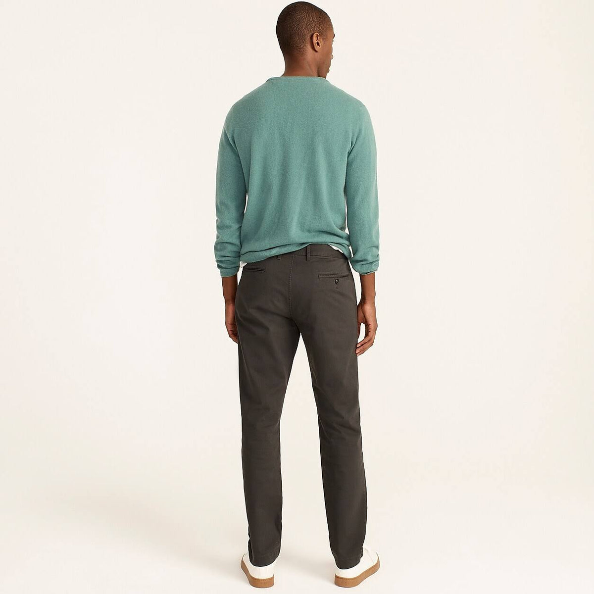 Straight-Fit Stretch Chino Pant C6677