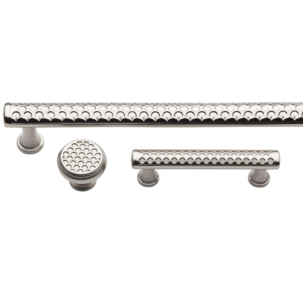 Satin Brass & Black Couture Appliance Pull R824788