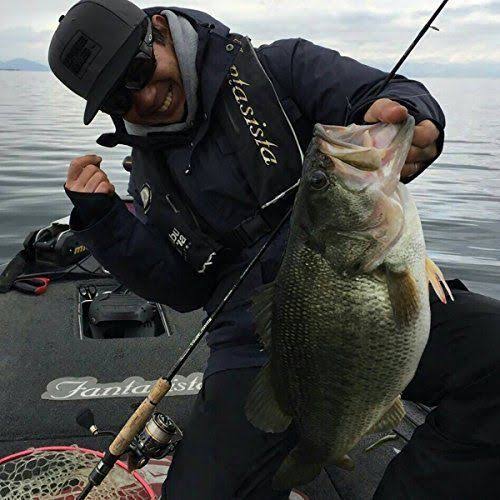 Revo Rocket 2500S Reel M9544