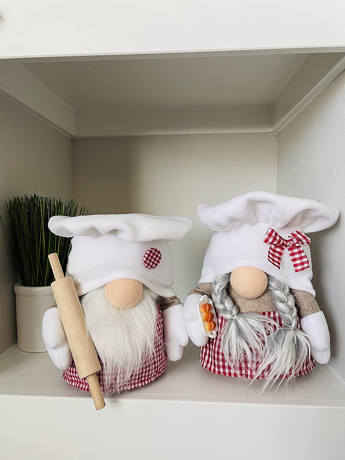 Red and White Plush Gnome Decor L4364