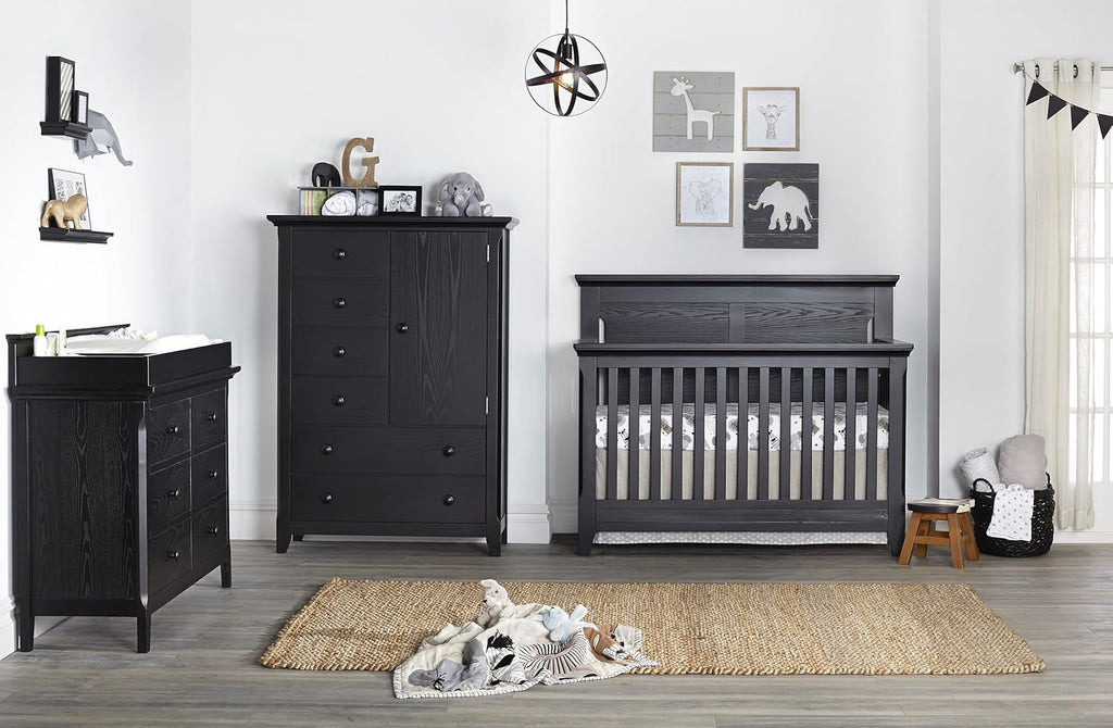 4 in 1 Convertible Crib in Classic Heritage Black Finish R579192