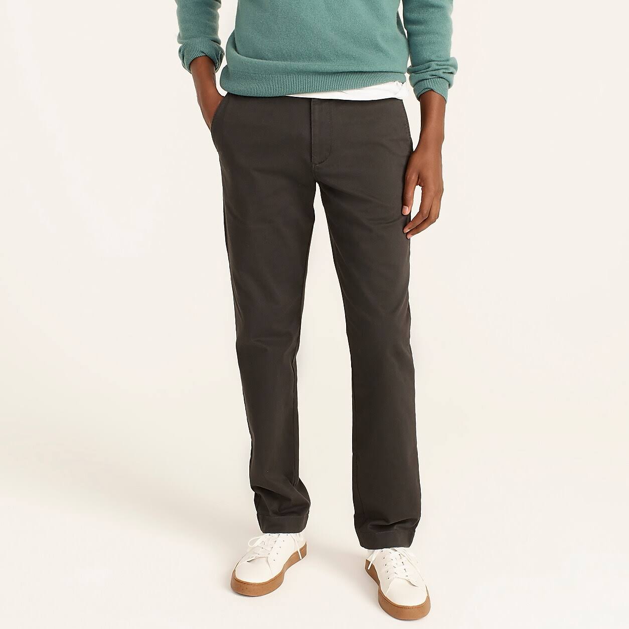 Straight-Fit Stretch Chino Pant C6677