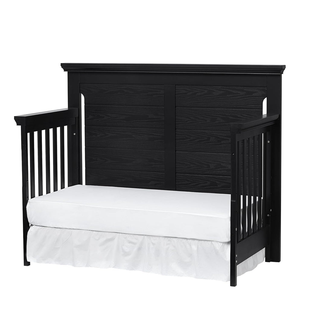 4 in 1 Convertible Crib in Classic Heritage Black Finish R579192
