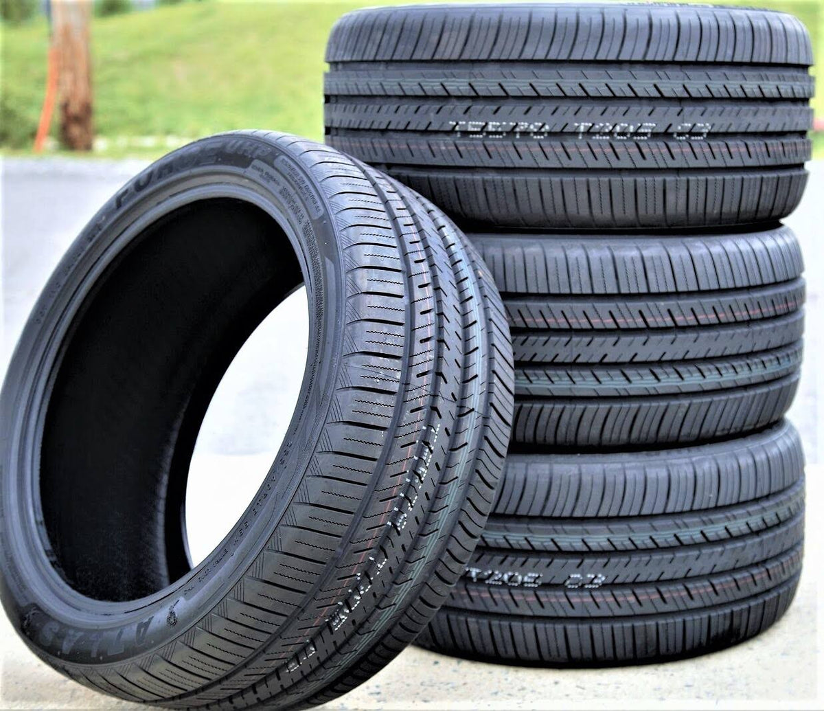 285/45R19 111W XL High Performance All Season Tire A29378