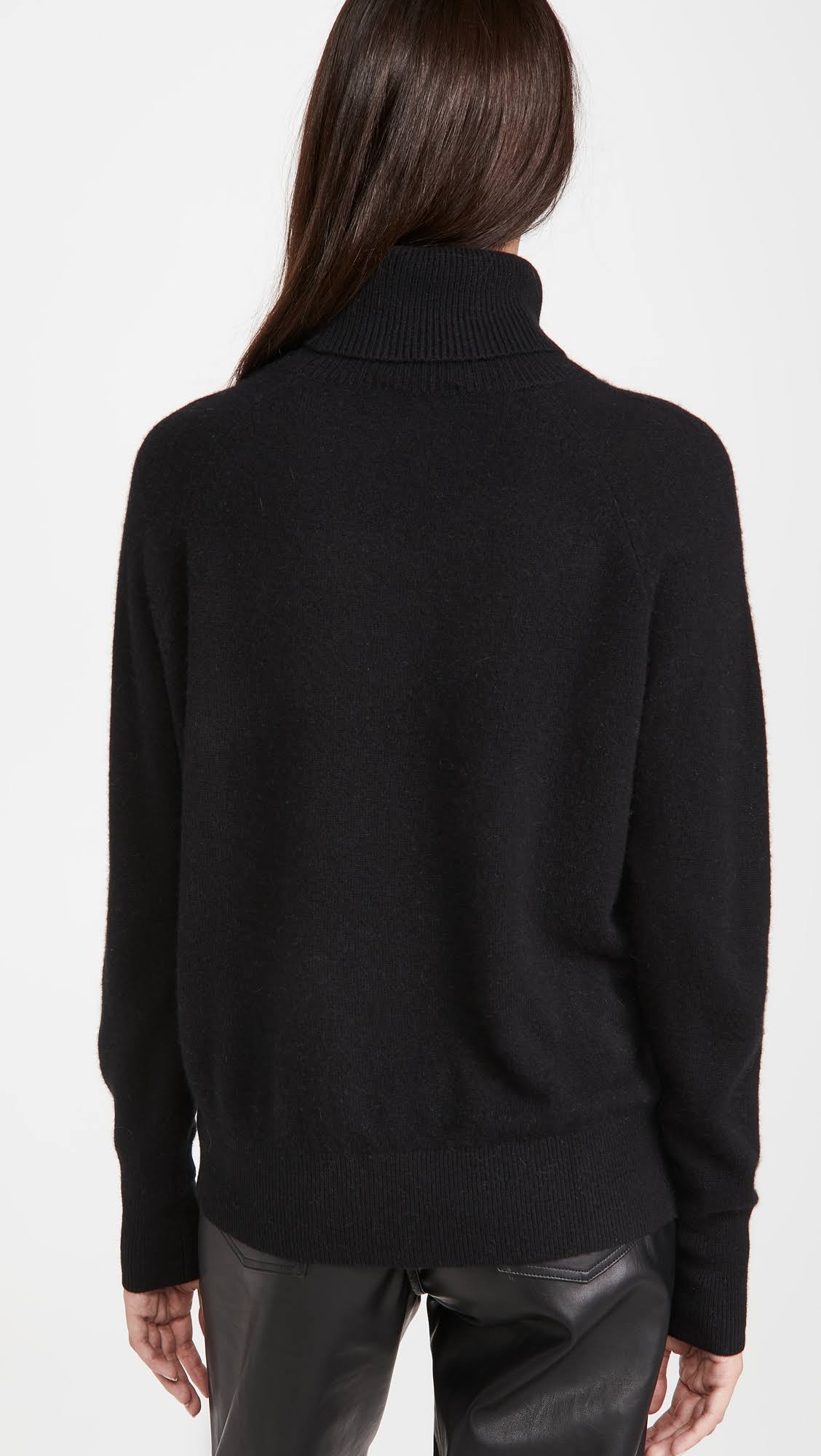 White Ribbed Trim Cashmere Turtleneck U633