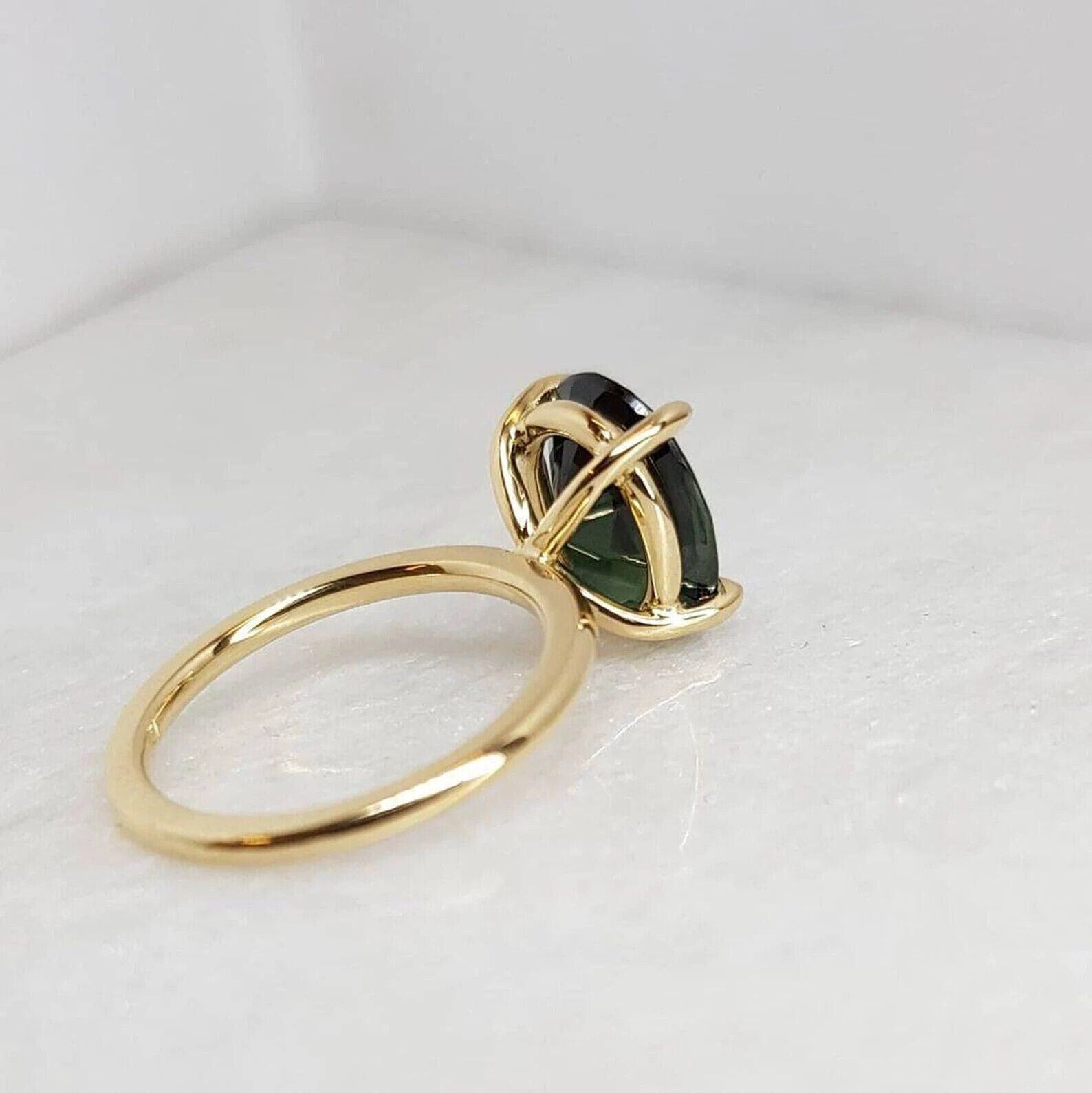 14k Gold Natural Teal Sapphire Ring Y193