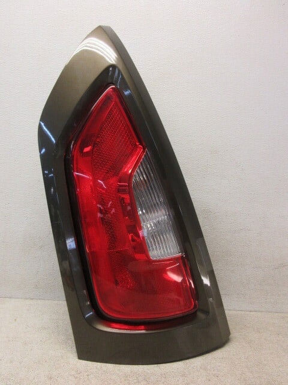 Pre-Owned Kia Soul Driver LH Tail Lamp Assembly T6062